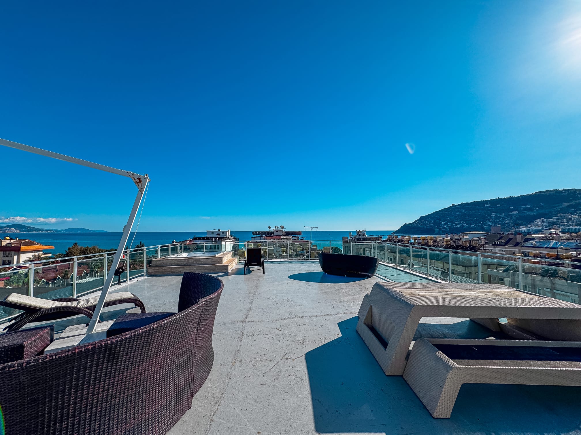 Furnished 1+1 Apartment 300 m from the Sea in Alanya City Center - Photo 7