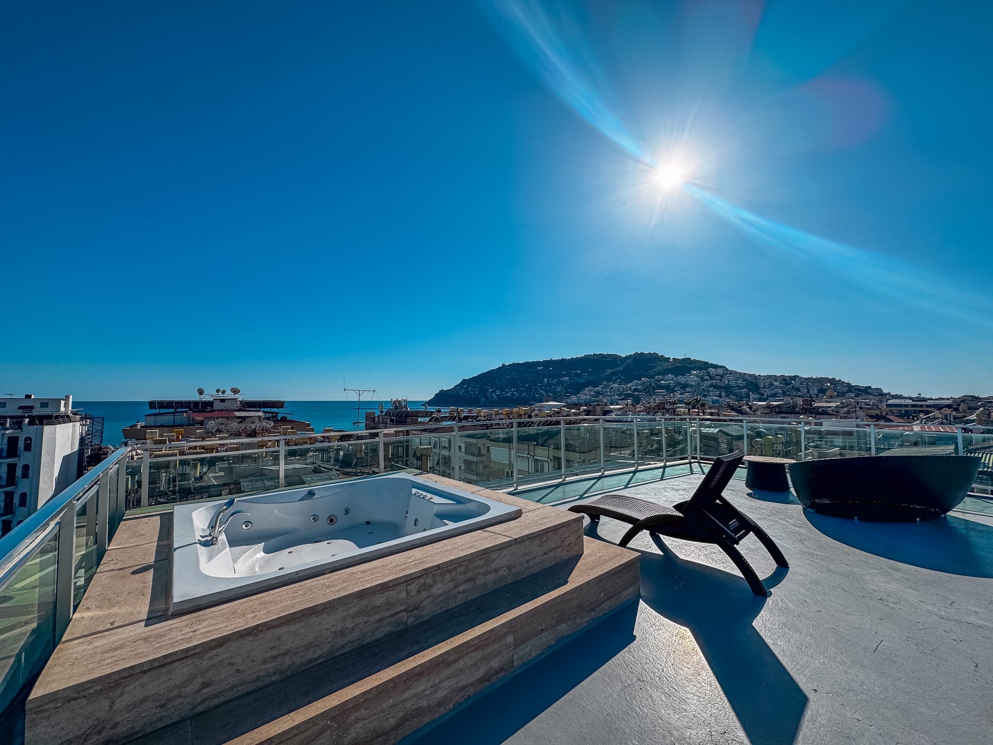 Furnished 1+1 Apartment 300 m from the Sea in Alanya City Center - Photo 8