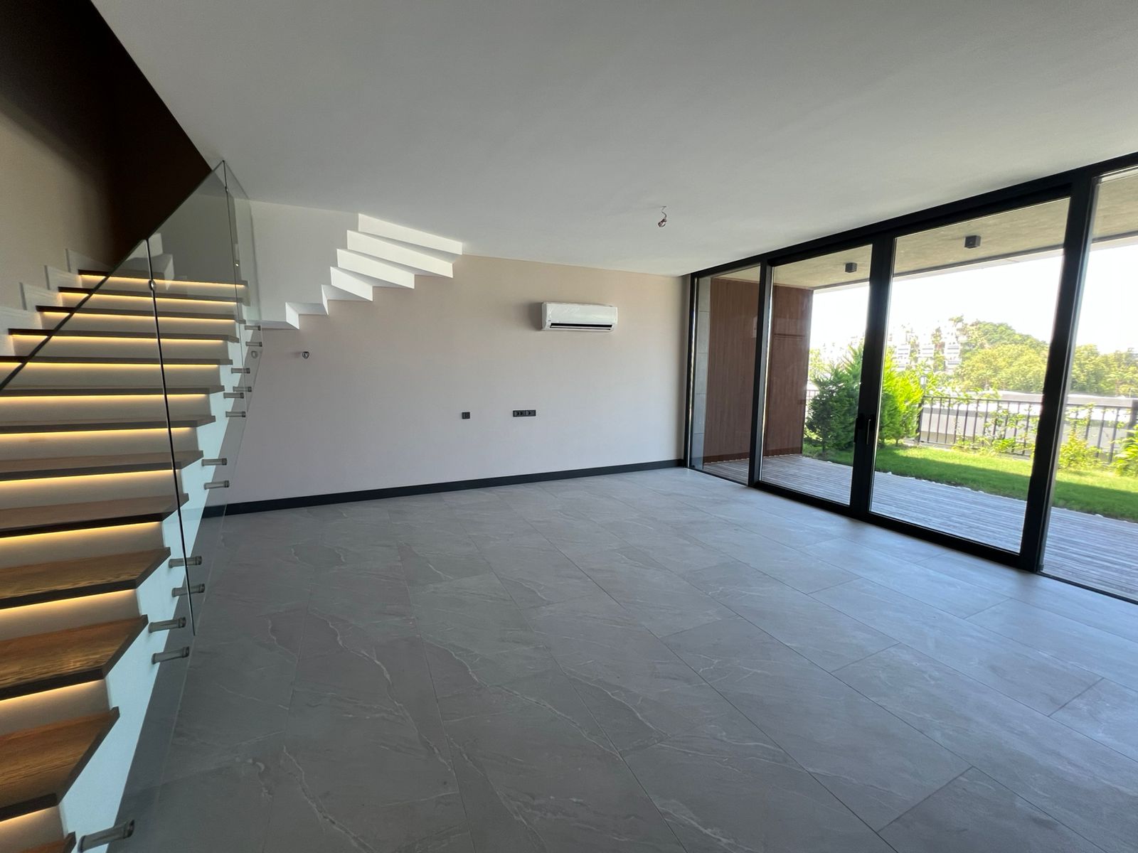 Spacious 3+1 Villa in Konakli, 500 m from the Sea - Photo 3