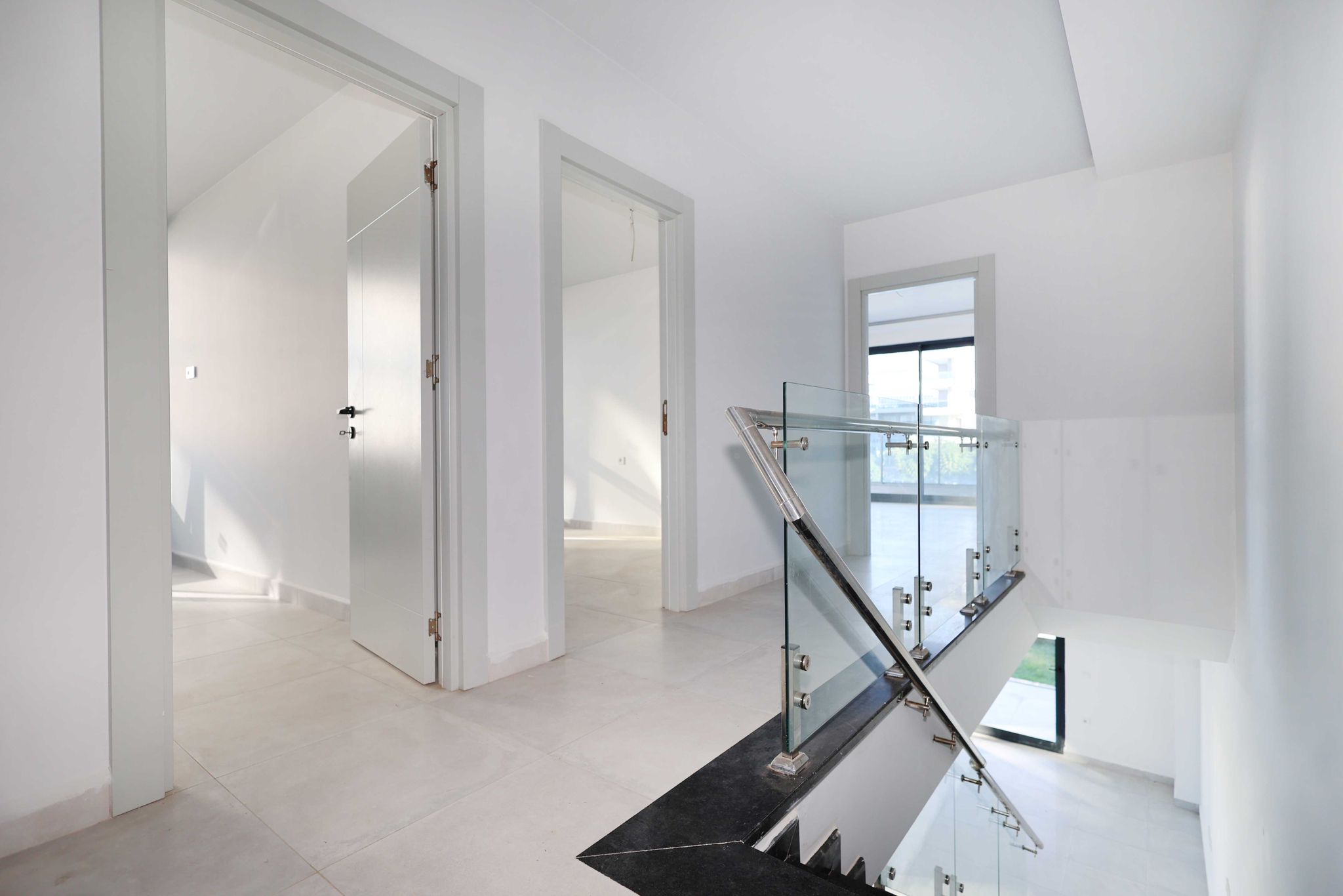 Spacious 4+1 Garden Duplex of 332 m² in Kargicak - Photo 25