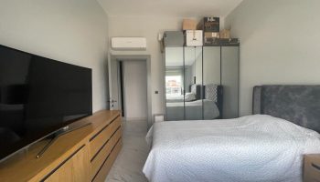 Zoom in