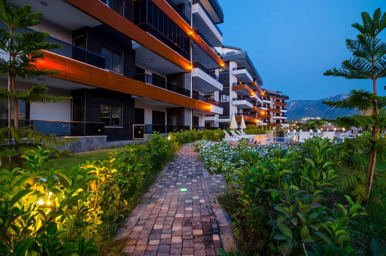 6+1 Duplex in a Residential Complex with Extensive Amenities in Oba - Photo 5