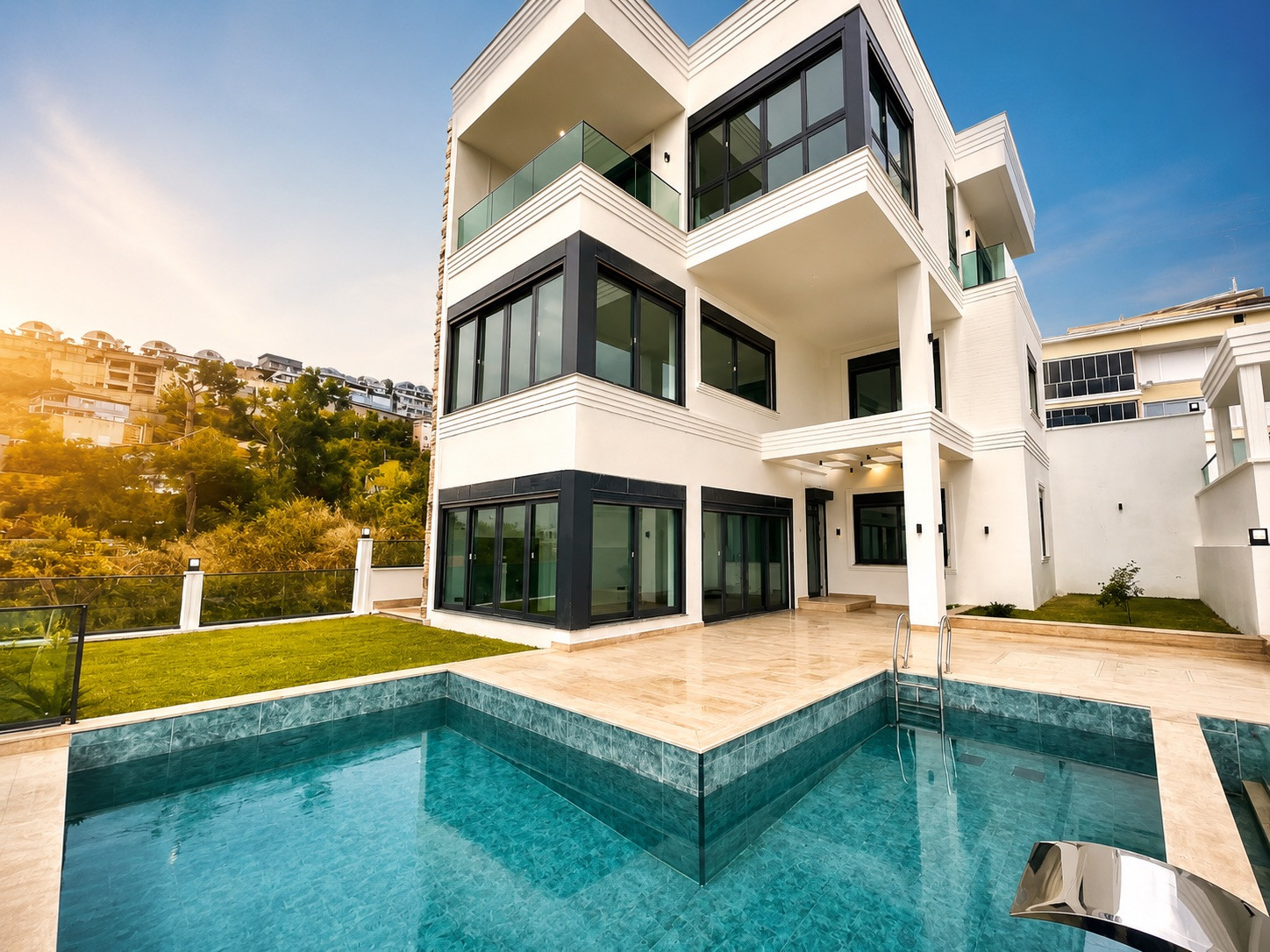 Spacious villa with panoramic sea views in Kargicak