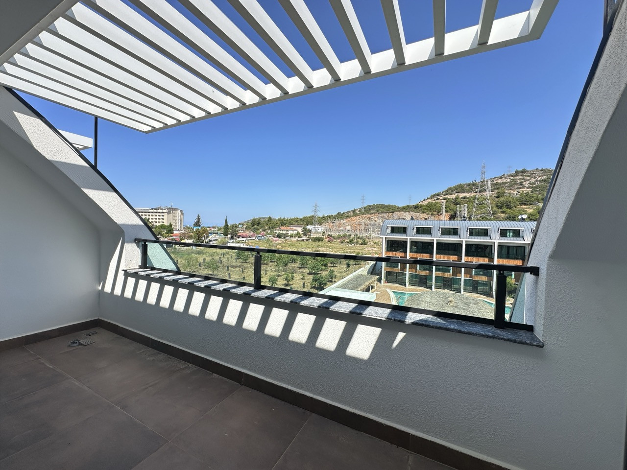 2+1 Duplex Apartment 350 Meters from the Sea in Konaklı - Photo 23