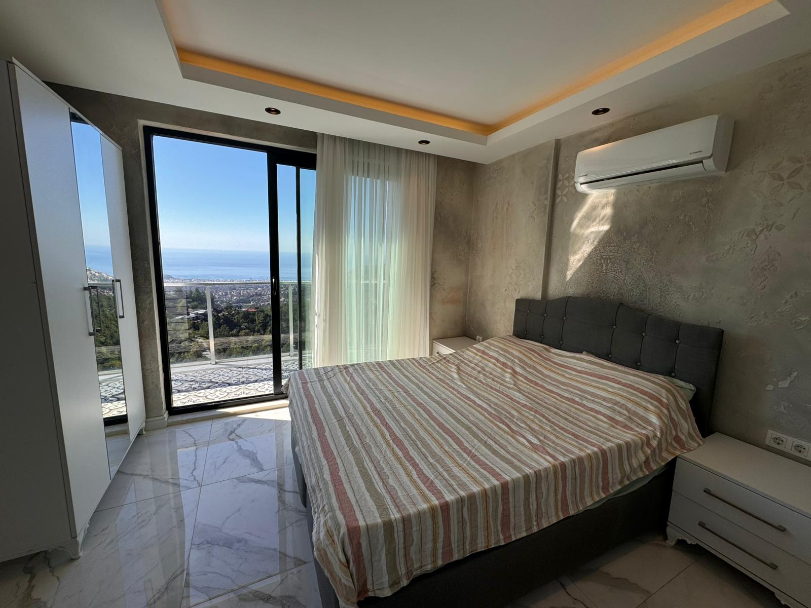4+1 Villa with Sea View in Bektas, Alanya - 600 m² | ID U6951 - Photo 14