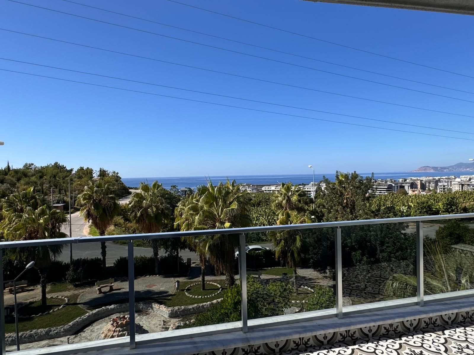 Furnished 3+1 Villa 800 Meters from the Beach in Kargicak - Photo 8