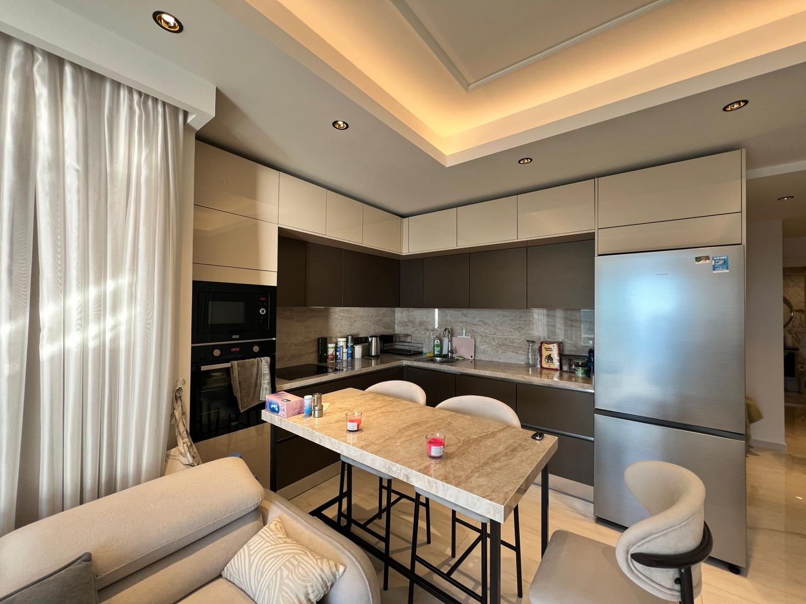 Furnished 2+1 Apartment with Direct Sea View on the First Coastline in Mahmutlar - Photo 13