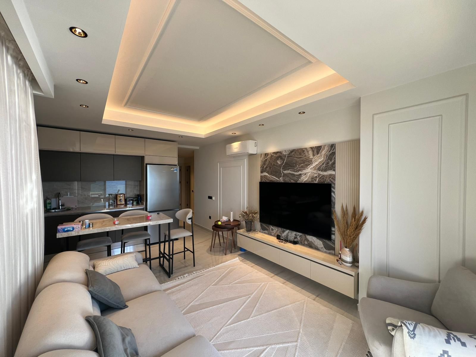 Furnished 2+1 Apartment with Direct Sea View on the First Coastline in Mahmutlar - Photo 12