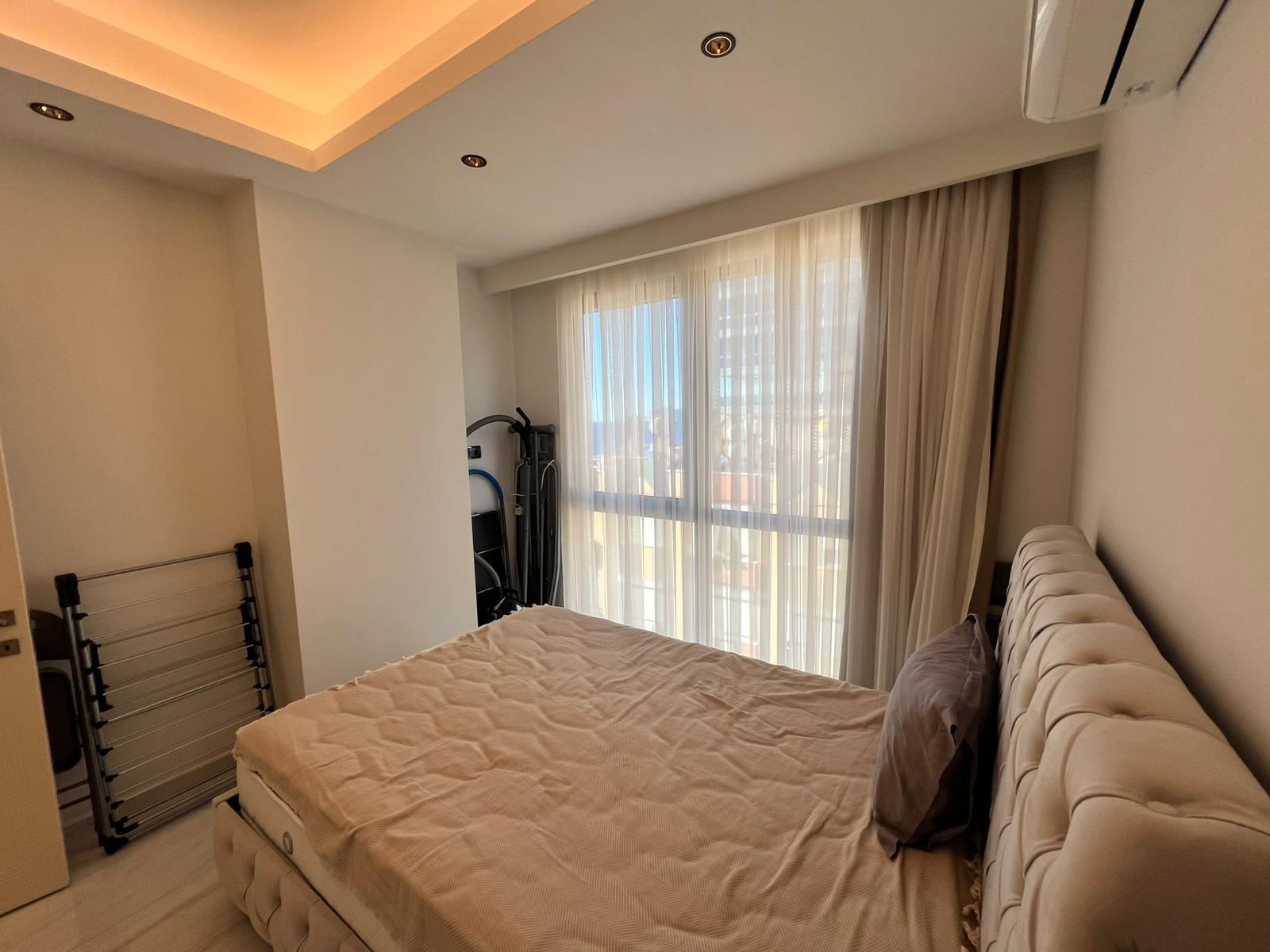 Furnished 2+1 Apartment with Direct Sea View on the First Coastline in Mahmutlar - Photo 20