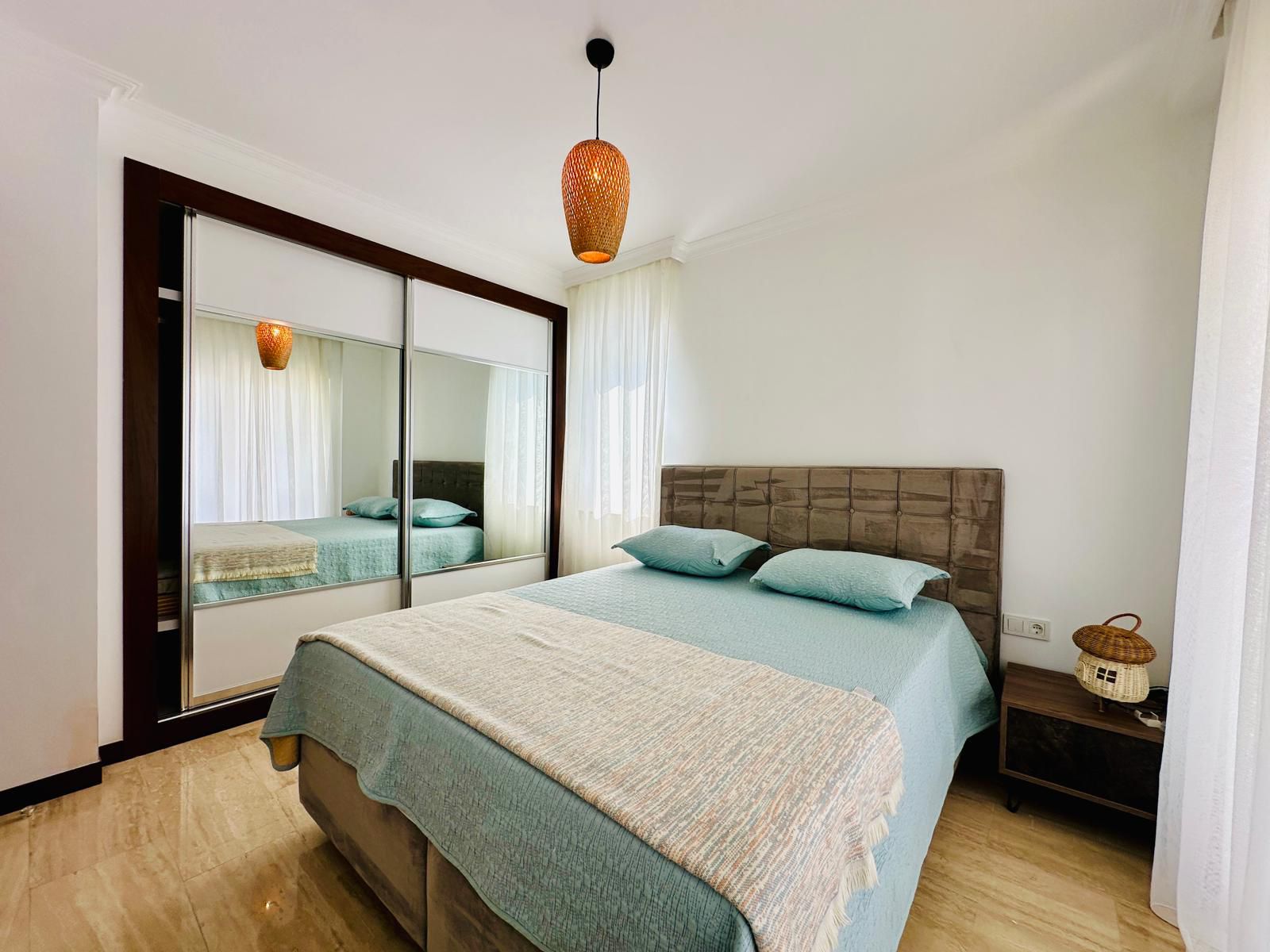 Furnished 3+1 Duplex 200 Meters from the Sea in Konaklı - Photo 15