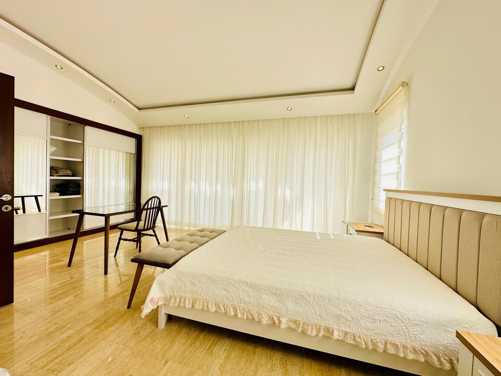 Furnished 3+1 Duplex 200 Meters from the Sea in Konaklı - Photo 12