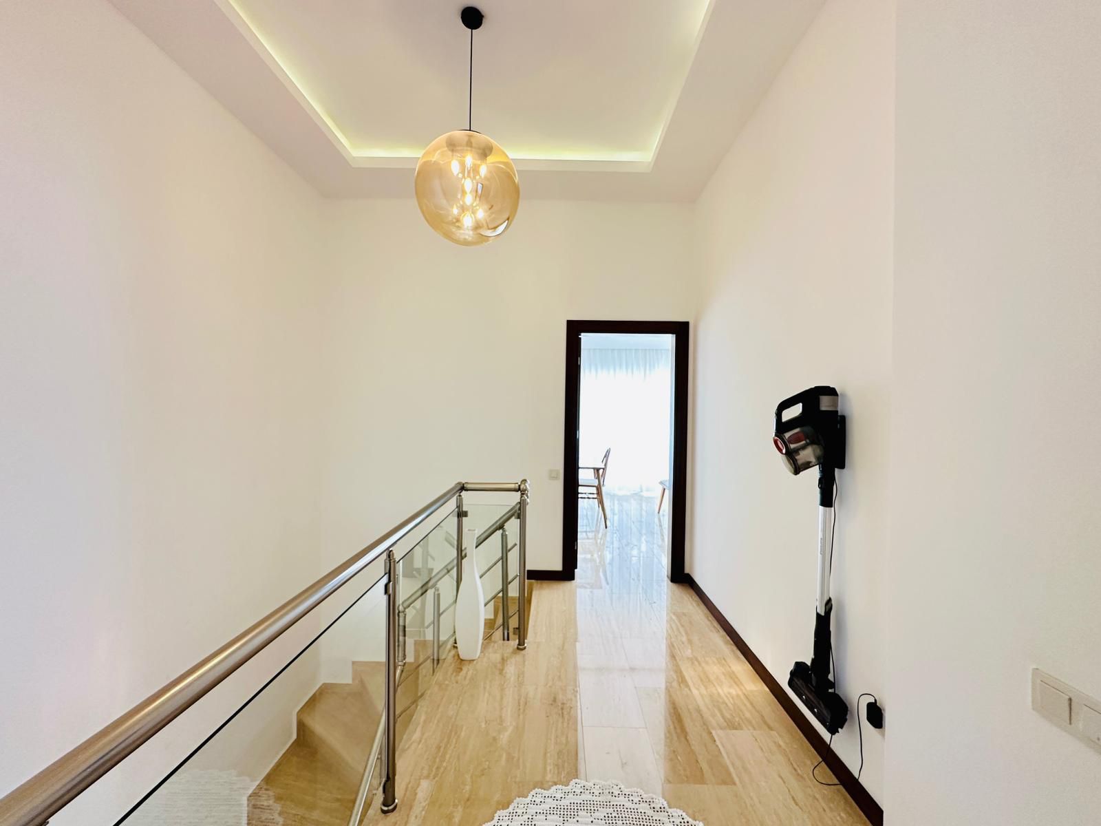 Furnished 3+1 Duplex 200 Meters from the Sea in Konaklı - Photo 11