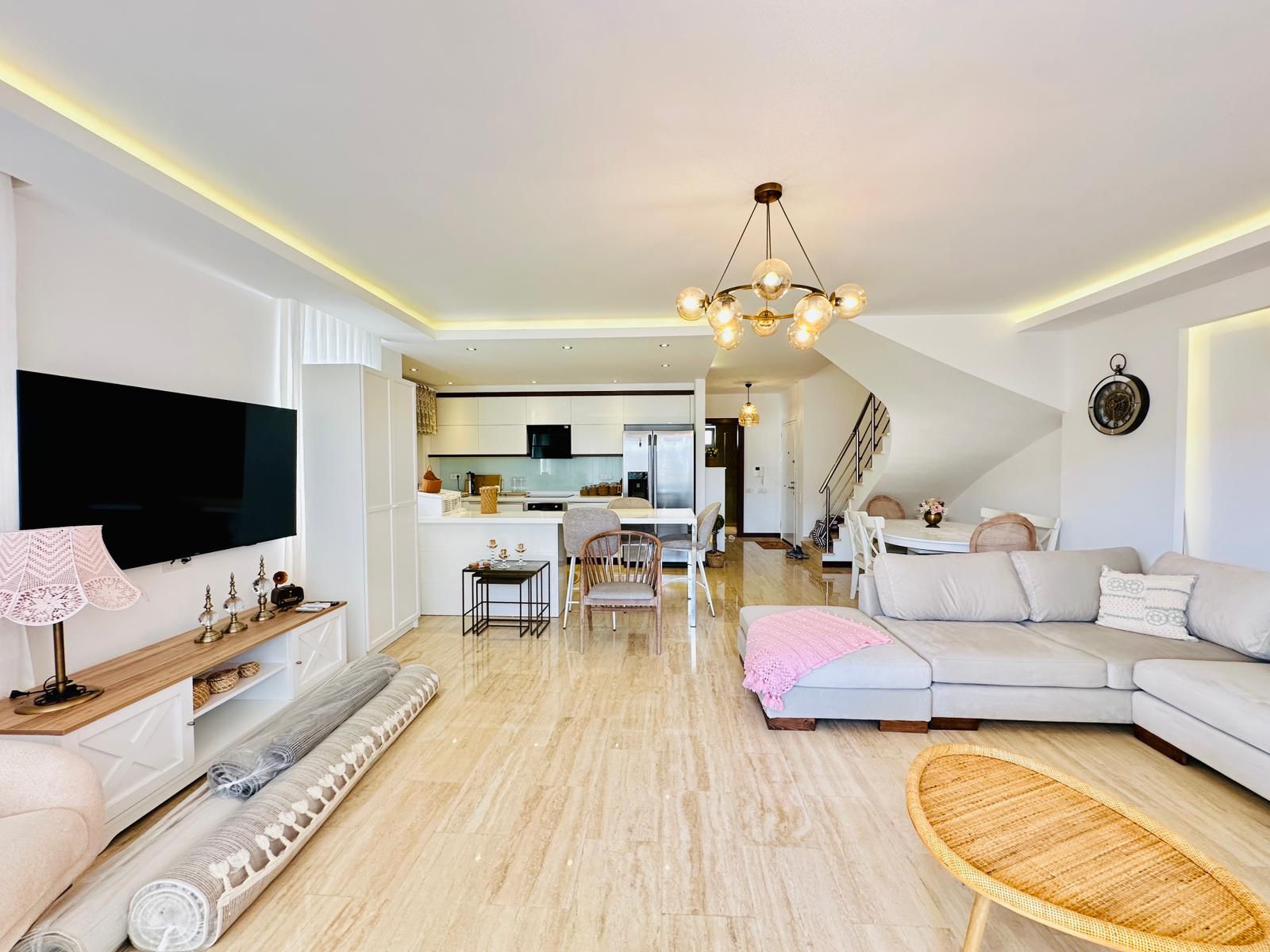 Furnished 3+1 Duplex 200 Meters from the Sea in Konaklı - Photo 6