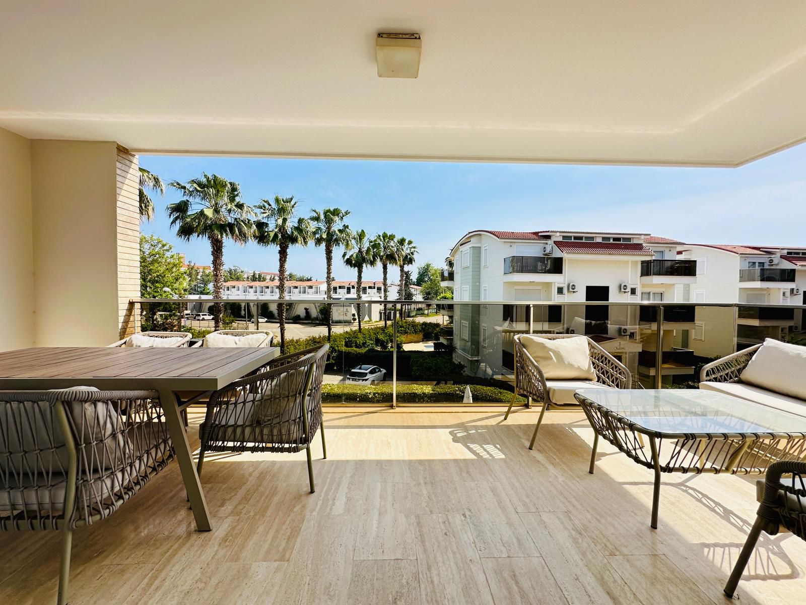Furnished 3+1 Duplex 200 Meters from the Sea in Konaklı - Photo 9