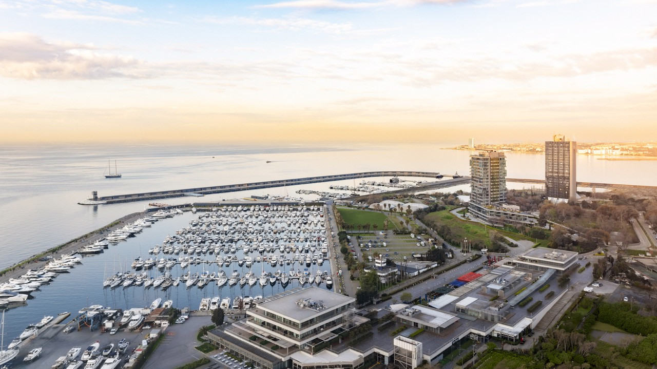 Premium Residences by the Marmara Sea and Yacht Marina in Istanbul - Photo 9