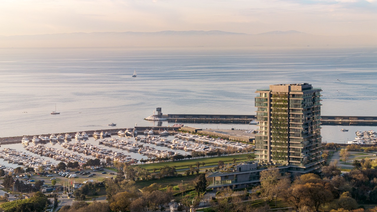 Premium Residences by the Marmara Sea and Yacht Marina in Istanbul - Photo 2