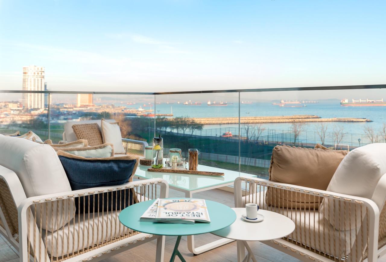 Luxury residential complex on the first coastline in Bakırköy - Photo 24