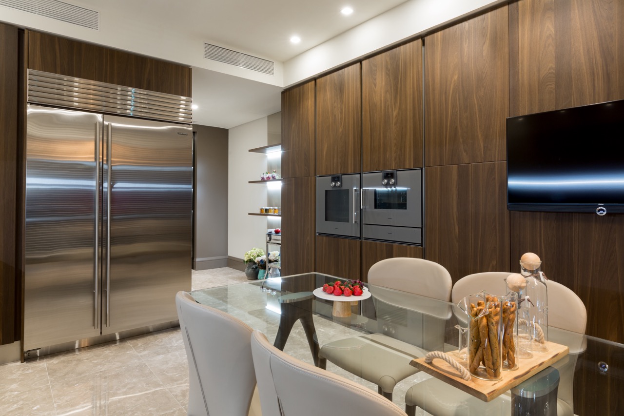 Luxury residential complex on the first coastline in Bakırköy - Photo 18