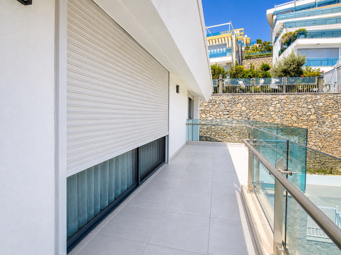 Furnished 3+2 penthouse with sea views, 600 metres from the beach - Photo 35