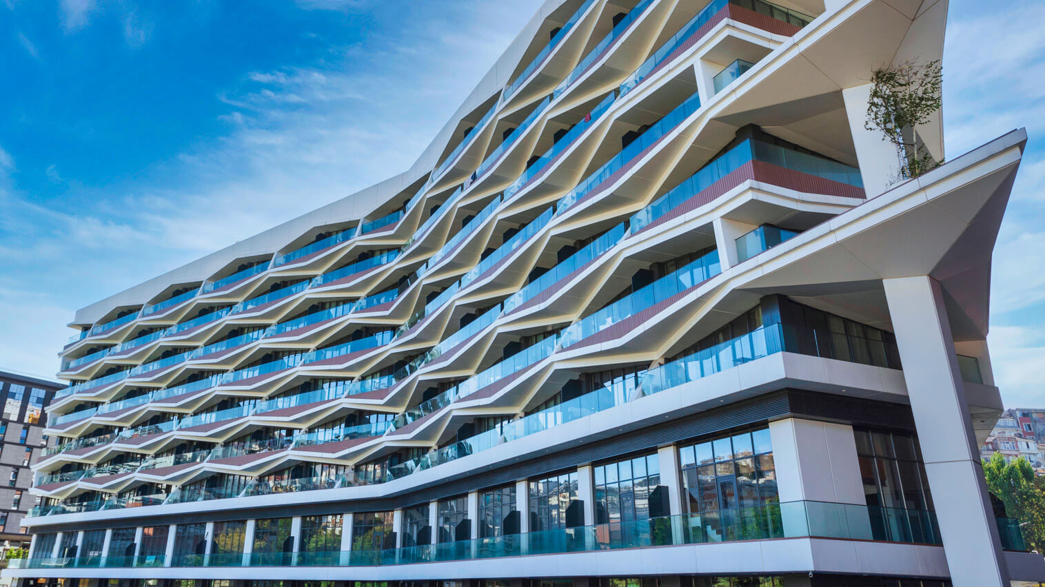 Spacious Residences and Commercial Properties in Central Beyoğlu