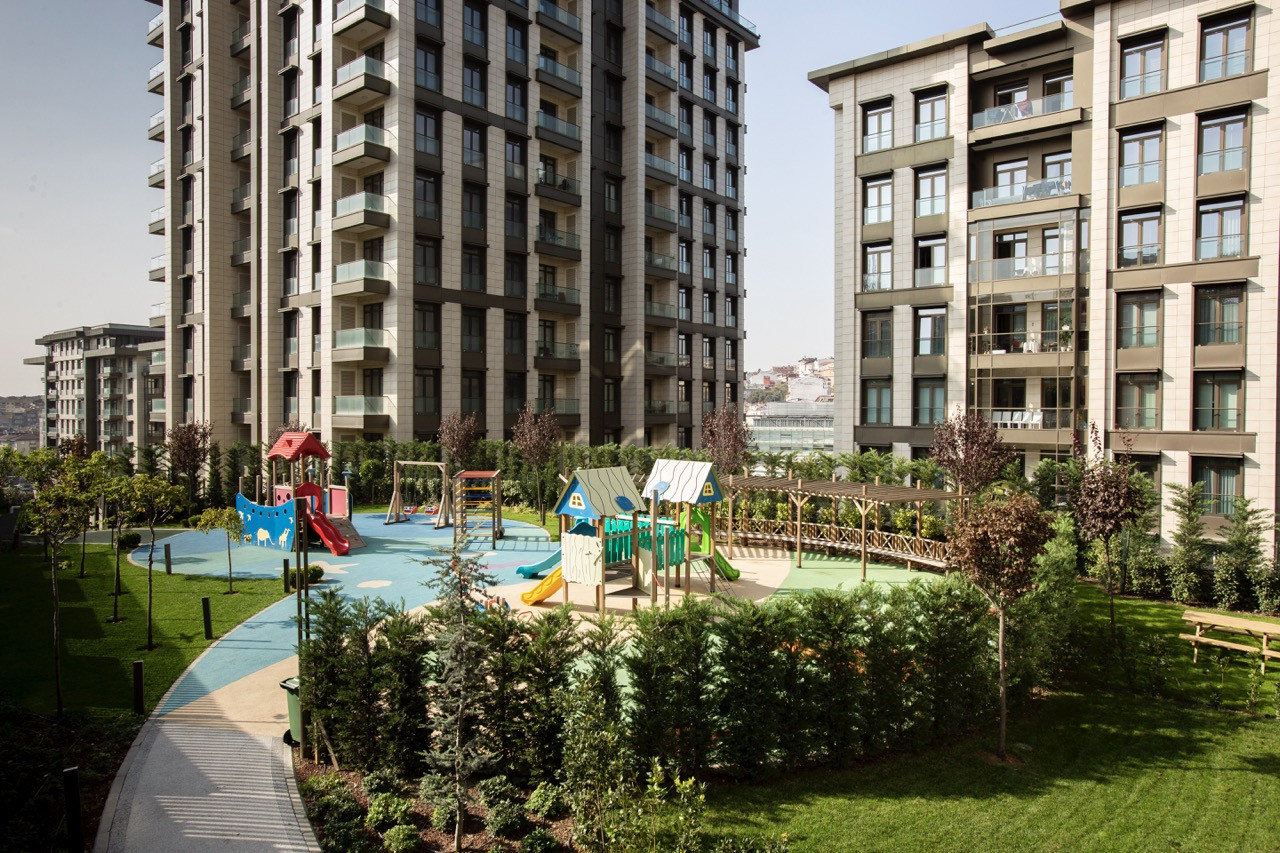 Apartments and Serviced Residences in a Mixed-Use Complex in Beyoğlu - Photo 5