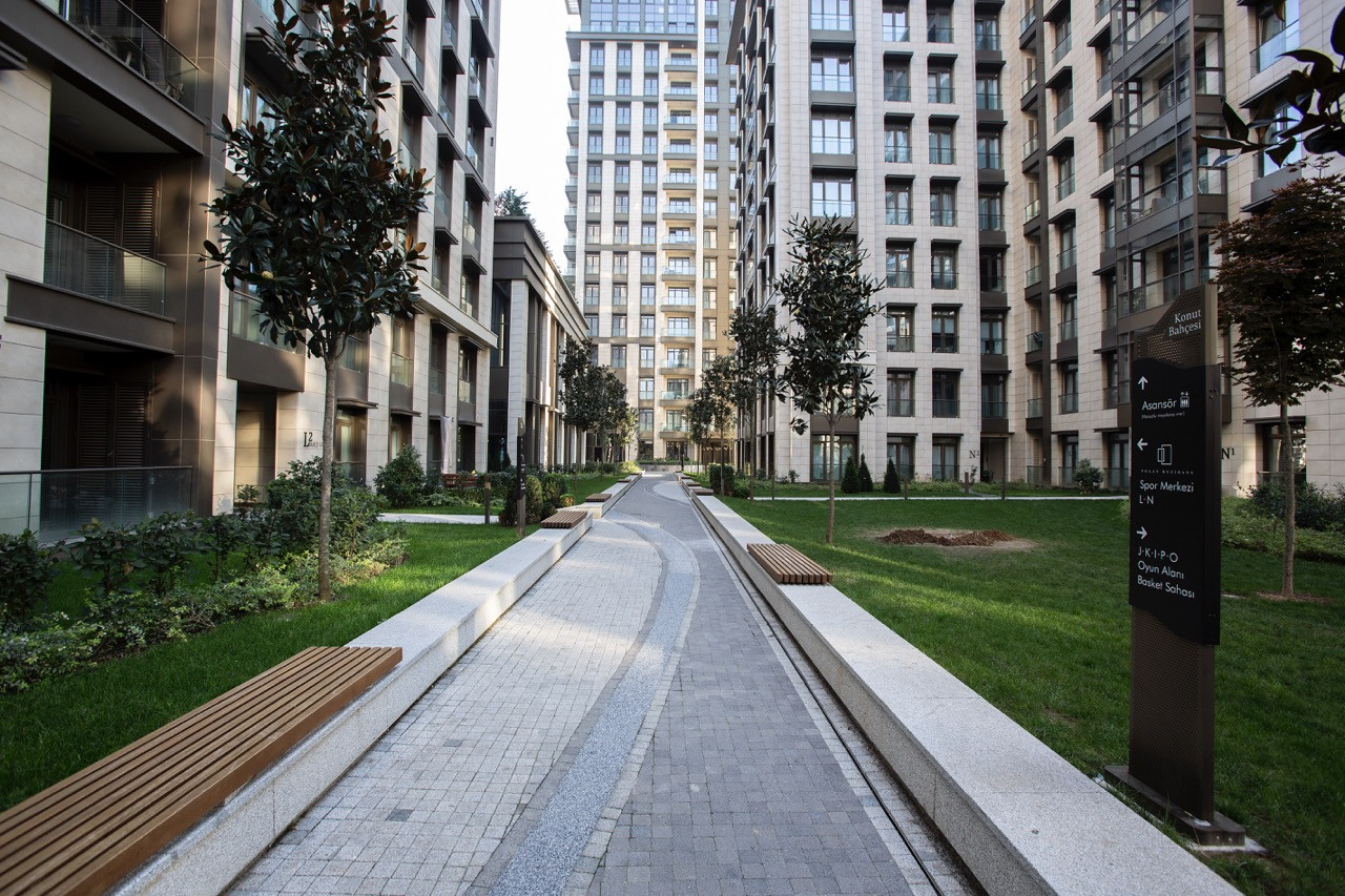 Apartments and Serviced Residences in a Mixed-Use Complex in Beyoğlu - Photo 14