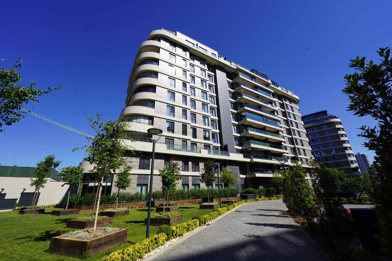 Apartments with Lake and Marmara Sea Views near the Metro in Kartal - Photo 4