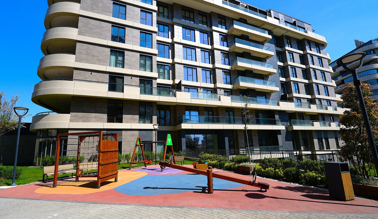 Apartments with Lake and Marmara Sea Views near the Metro in Kartal - Photo 3