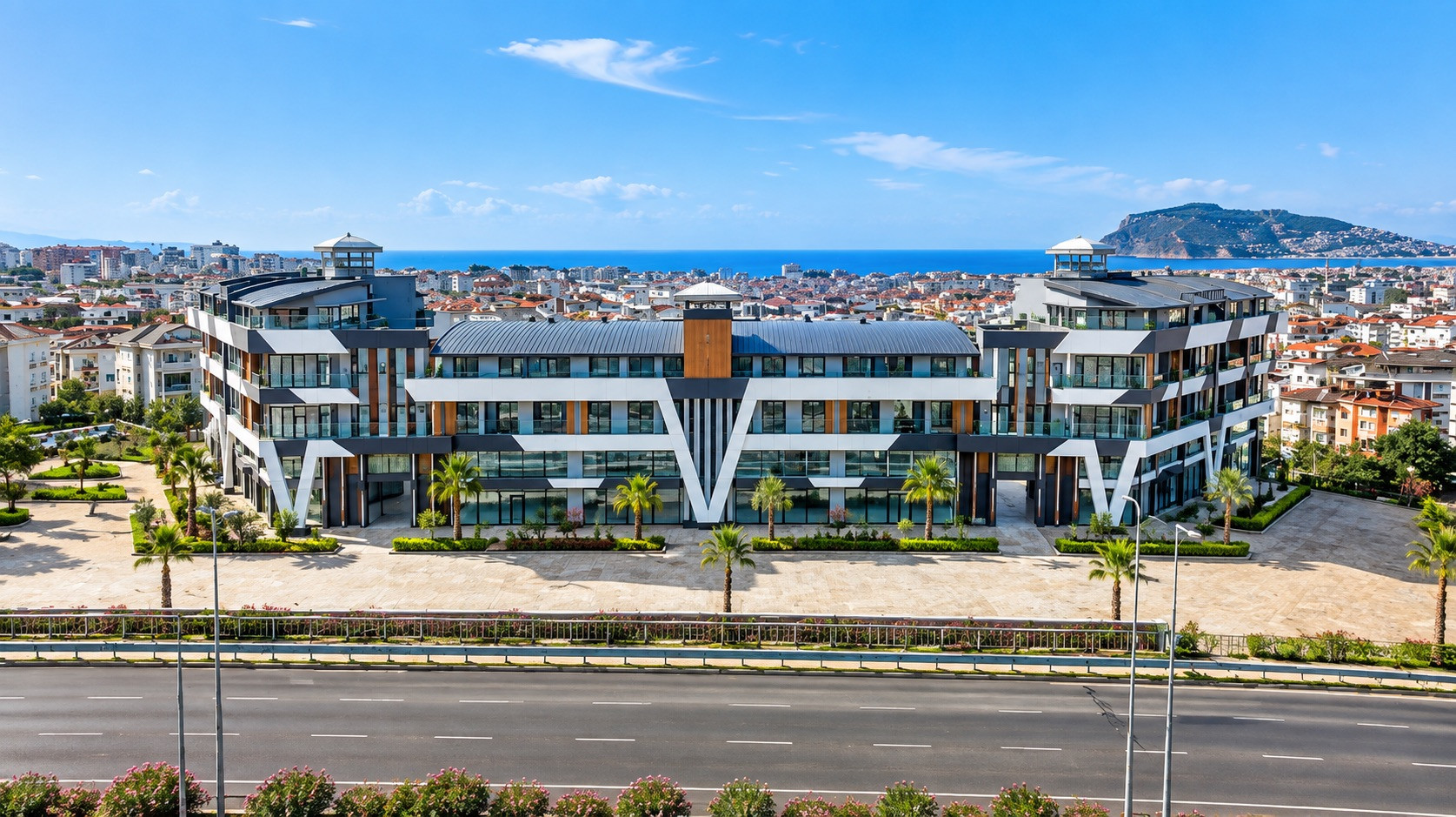 Oba’da 217 m² 5+1 İki Katlı Ofis