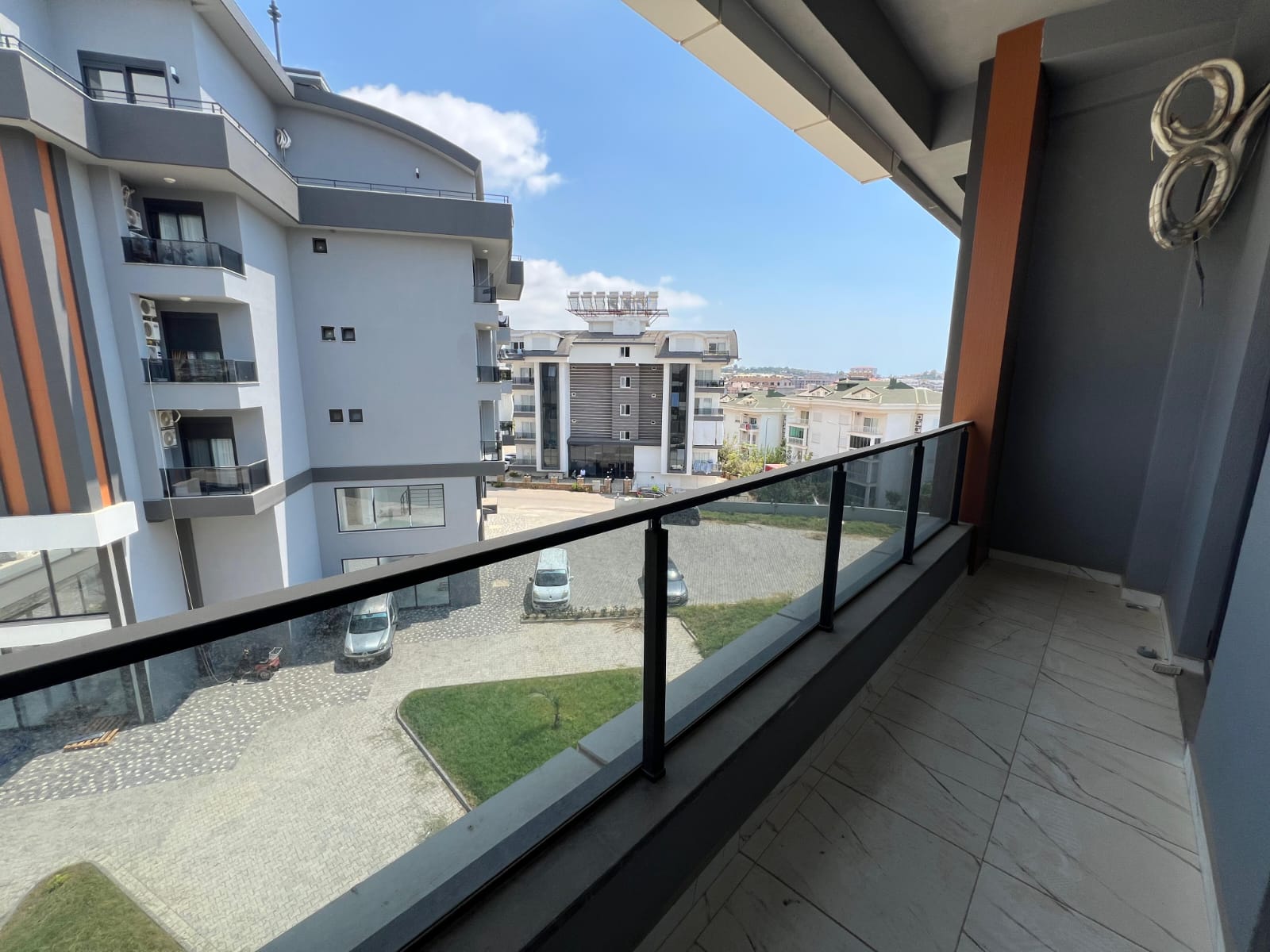 Two-Storey 5+1 Office with 217 m² in Oba - Photo 15