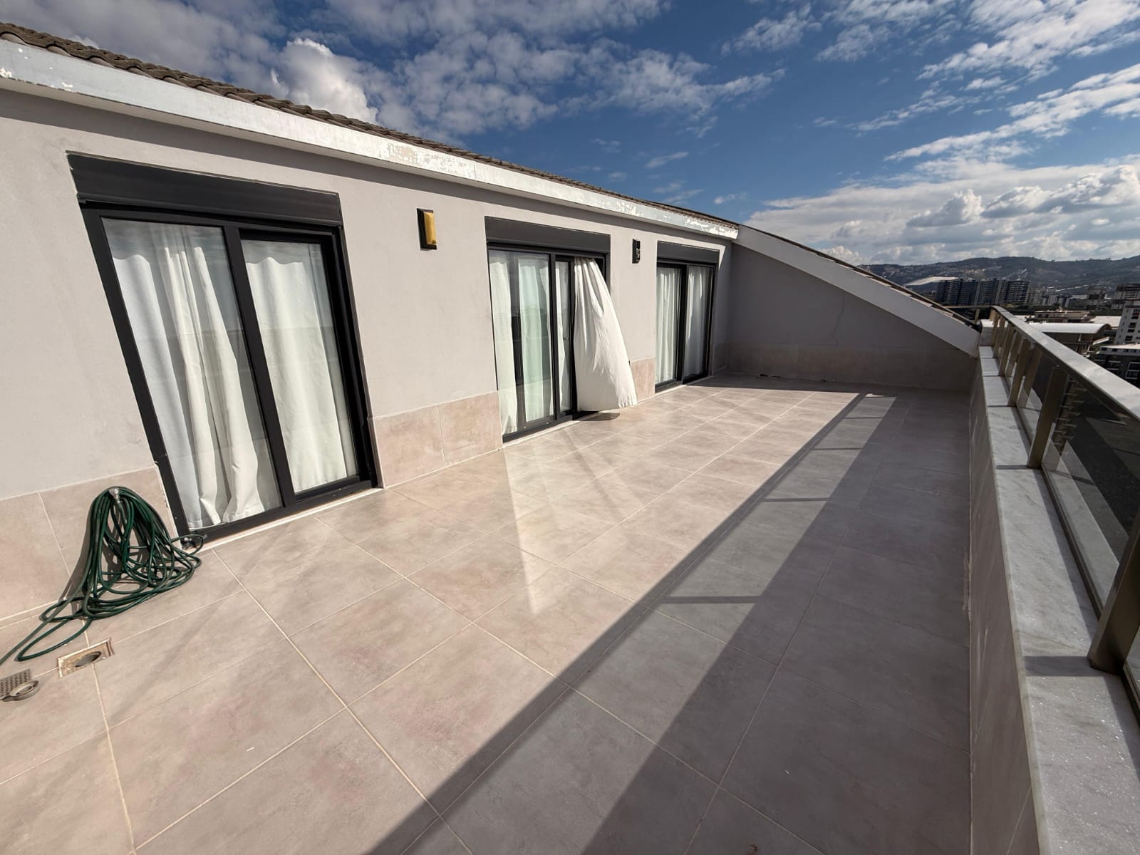 Furnished 5+1 Duplex with Sea View in Mahmutlar - Photo 17