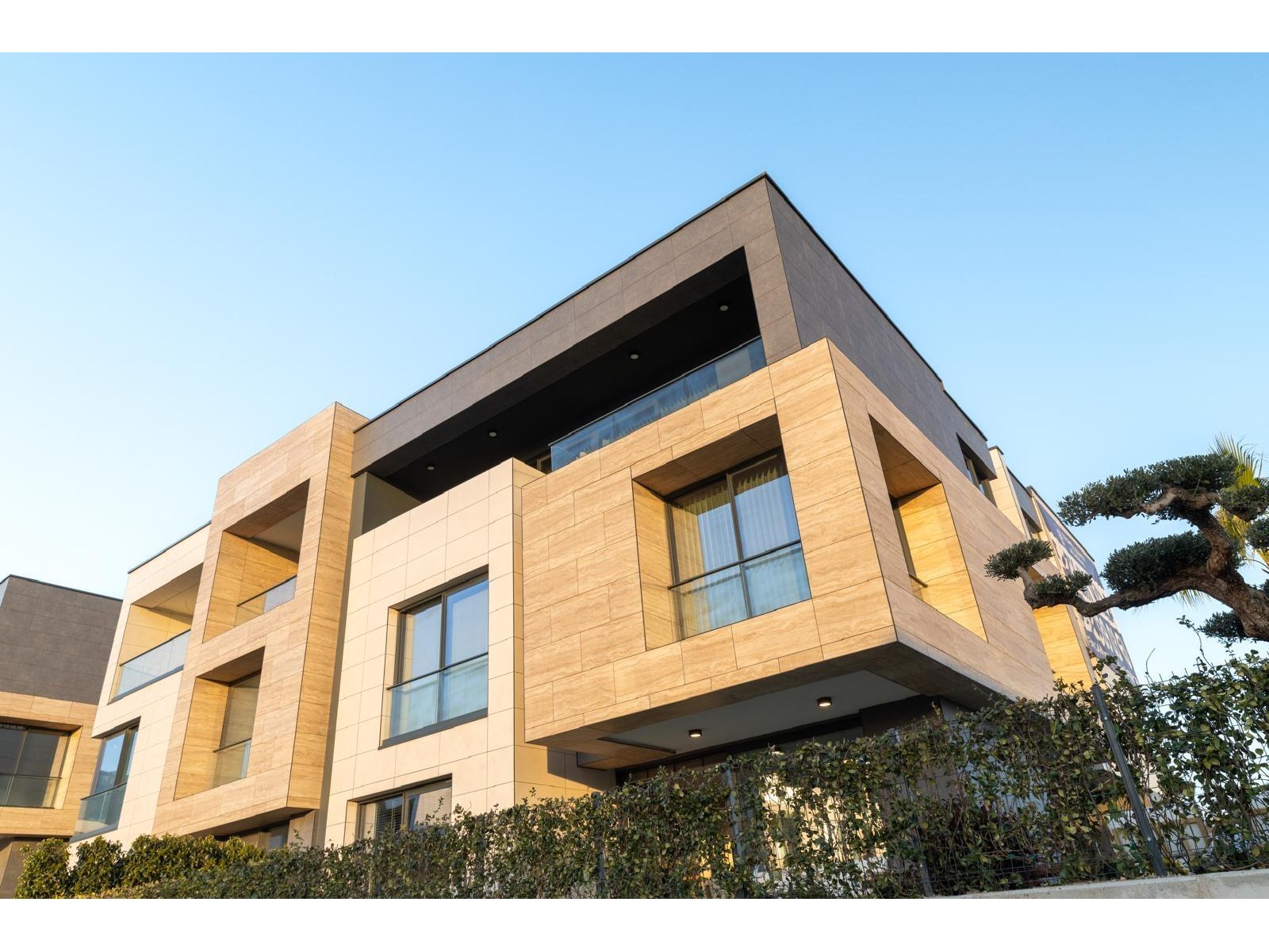 Paşa Country — Spacious Villas with Private Gardens and Swimming Pools in Izmir - Photo 4